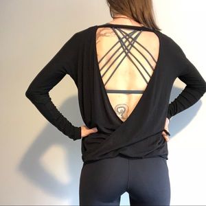 Onzie drapey V-back top, one size.